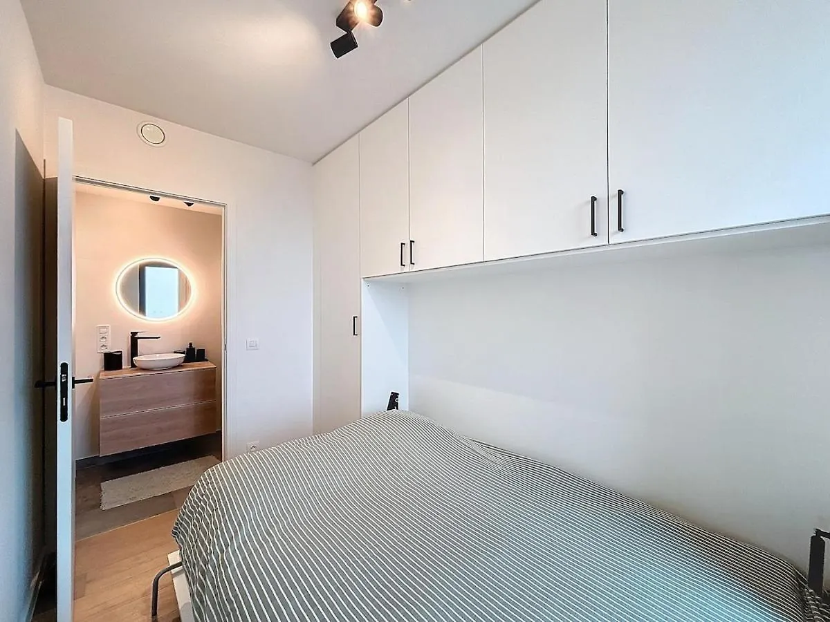 Apartment Flat O'Sea - Beach And Stadium Ostend Belgium